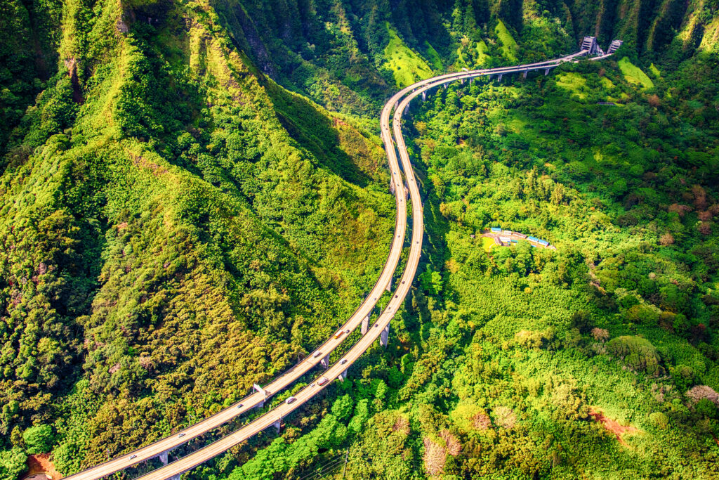 Connecting Hawaii to Mainland U.S.